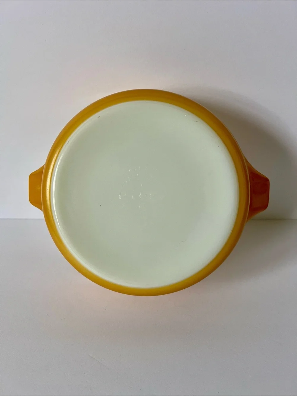 Pyrex baking dish